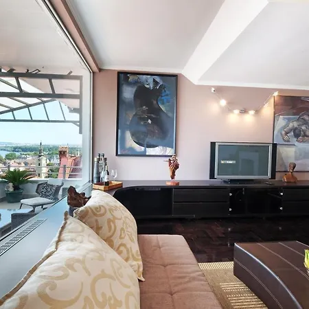 Hotel apartamentowy Tower Gardos Belgrad