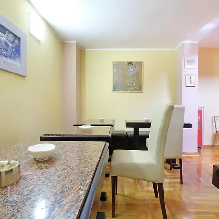 Hotel apartamentowy Tower Gardos 3*
