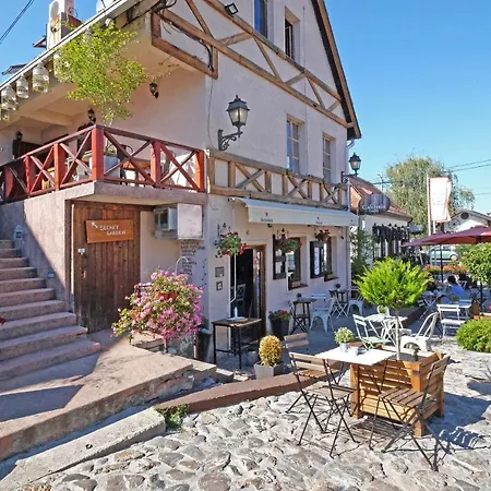 公寓式酒店 Tower Gardos