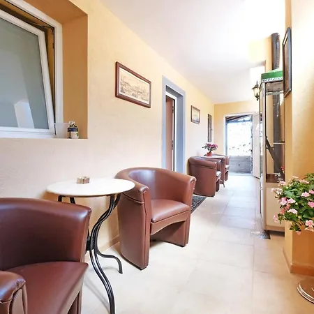 公寓式酒店 Tower Gardos