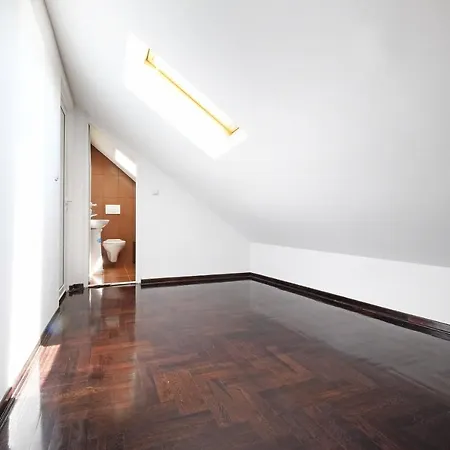公寓式酒店 Tower Gardos 3*